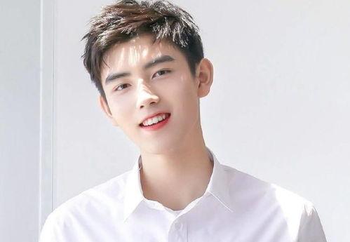 陈飞宇与网红吃瓜,揭秘娱乐圈幕后真相  第2张