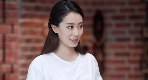 张小斐爆料贾玲喝醉了视频,张小斐现场爆料引热议  第2张